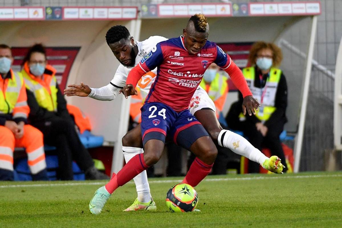 Clermont Foot 3