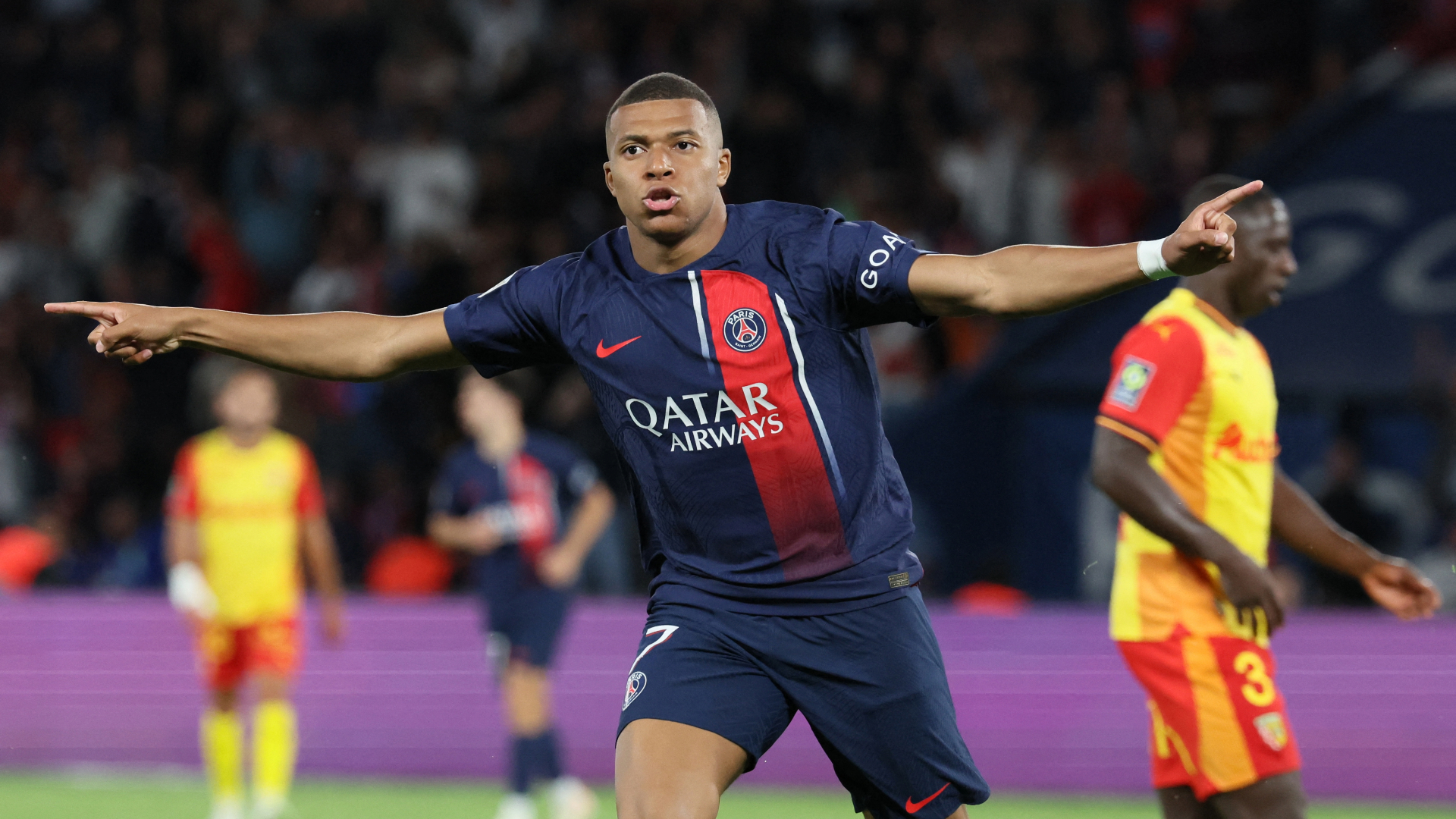 Mbappe bị ghét 4