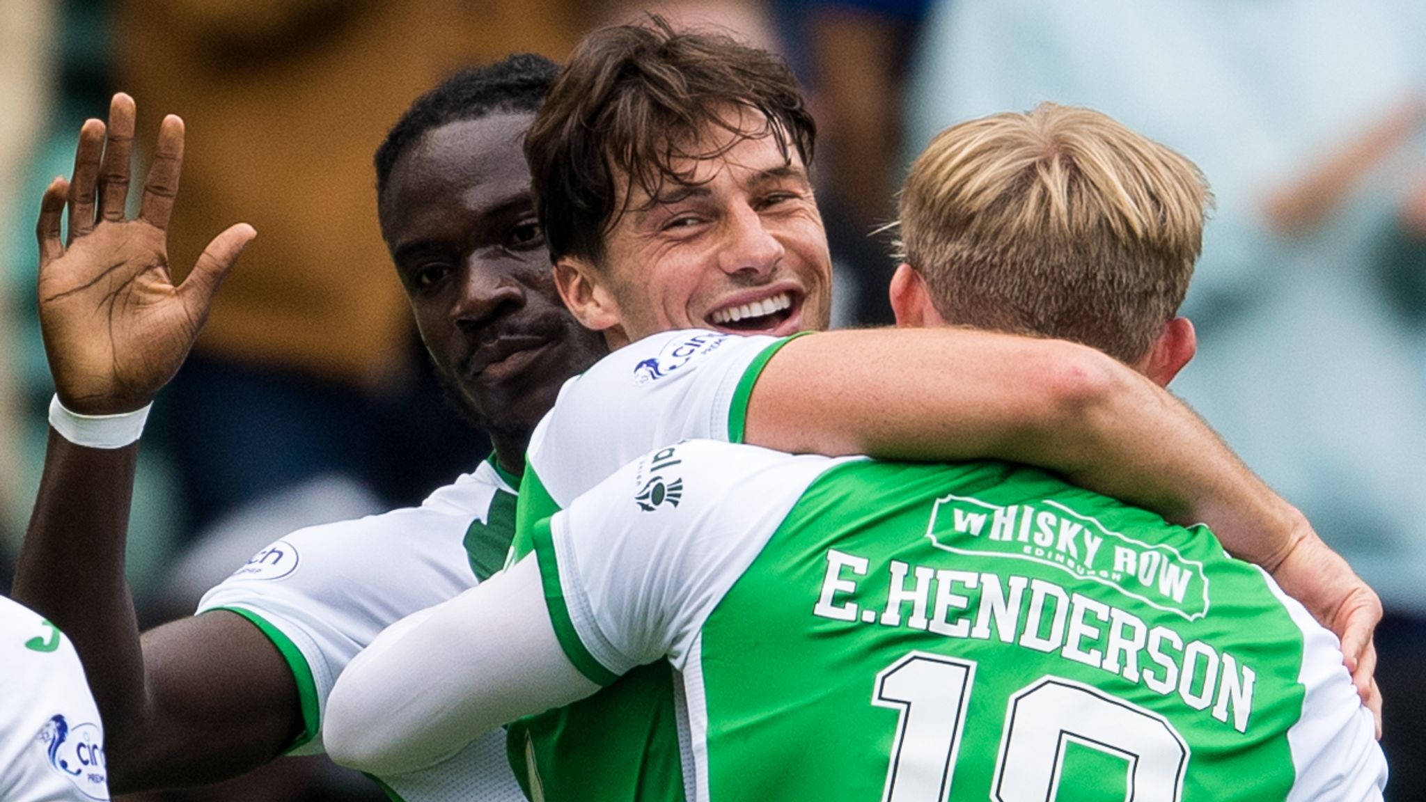 soi-keo-Ross-County-vs-Hibernian 5