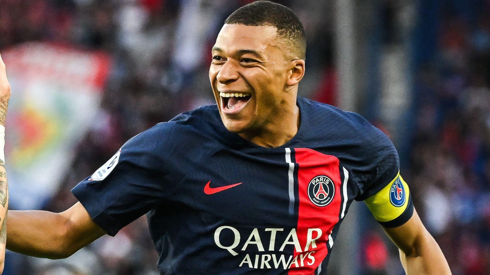 Mon qua cua Mbappe 3