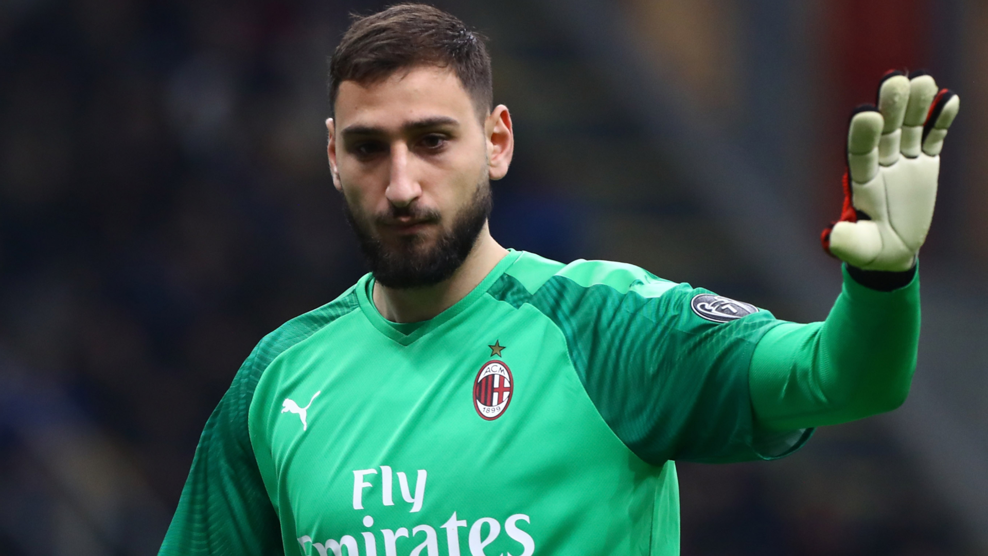 vinh danh Donnarumma 