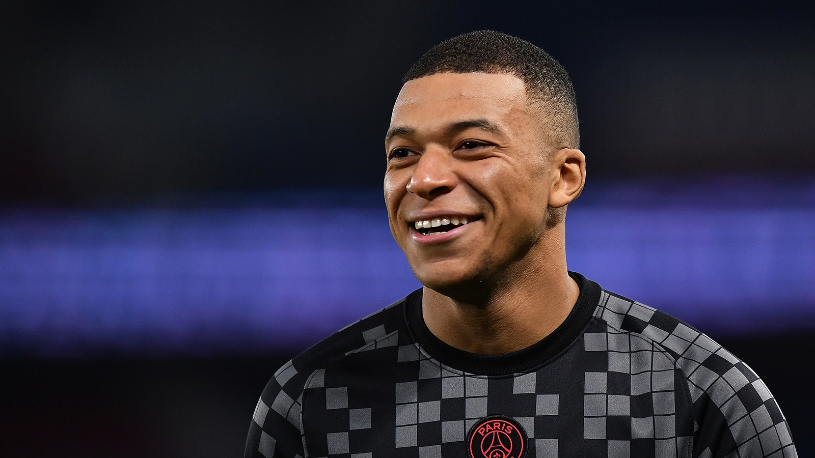 Mbappe với chủ tịch 3